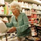 ap060927036495_grocery.jpg