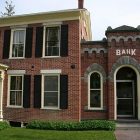 bank_450.jpg