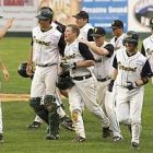 baseball_300.jpg