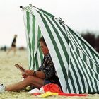 beach_reading_2.jpg
