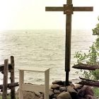 cross_250.jpg