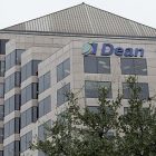 dean_340x255.jpg