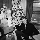 elvis_250.jpg