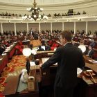 lawmakersreturn_010312_toby_ap120103122970.jpg