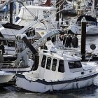 loose_boat_340x255.jpg