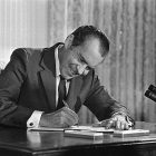 nixon_cancer_act_1220.jpg