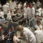 people_give_blood_in_rutland_in_dec_2010_toby_ap101221022946.jpg
