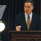 shumlin_budget_address_alden_pellett_ap110125150604_2.jpg